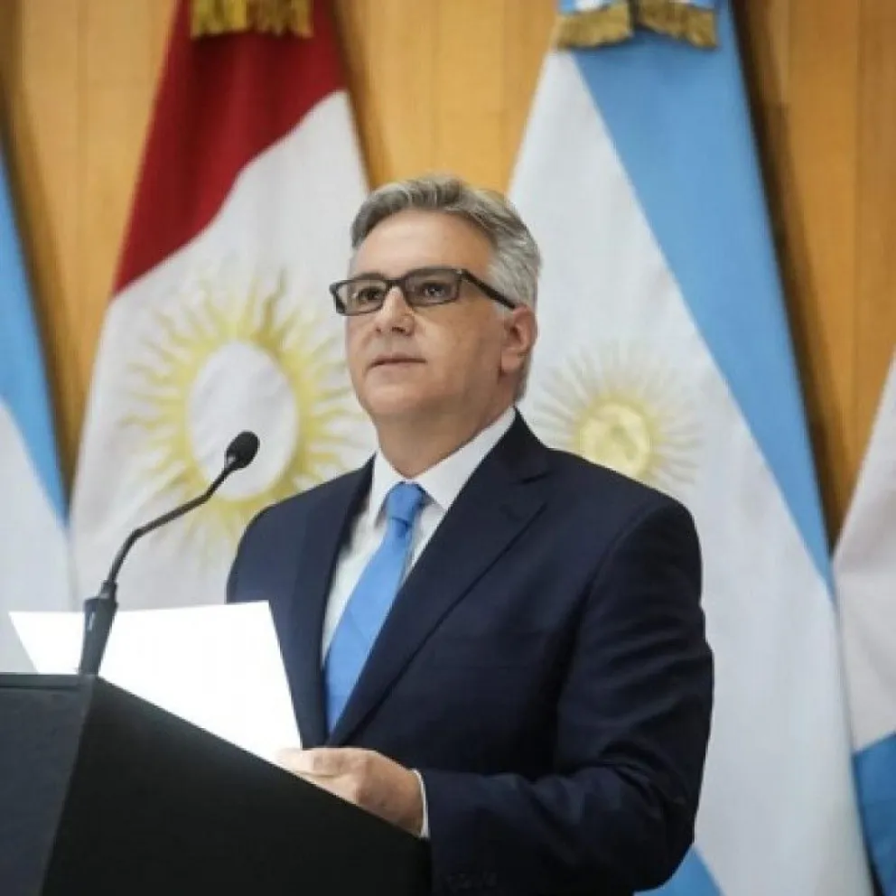 Martín Llaryora cerró una operación de deuda muy favorable para Córdoba