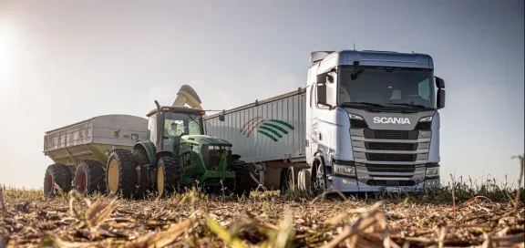 Entidades del campo y del comercio alertan por la afectación al transporte de granos por medidas de fuerza