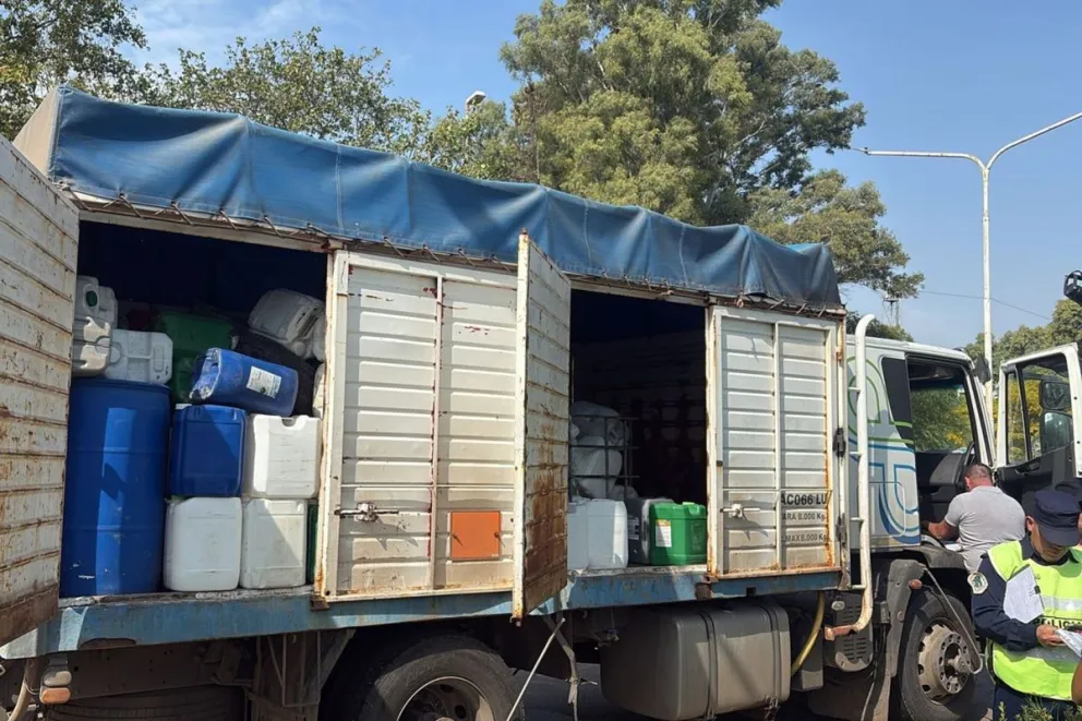 Envases de fitosanitarios: detuvieron un intento de tráfico ilegal en el Túnel Subfluvial