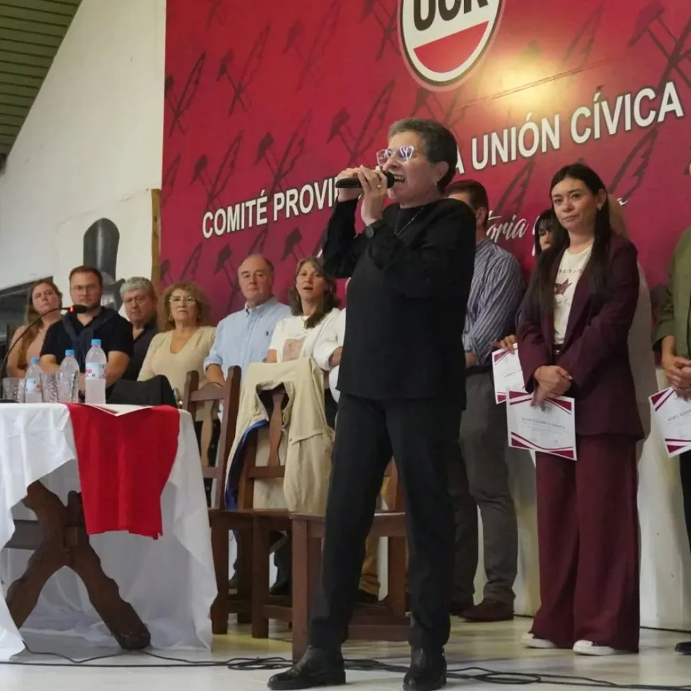 Alicia Oviedo, Presidenta del Comité Provincial de la UCR