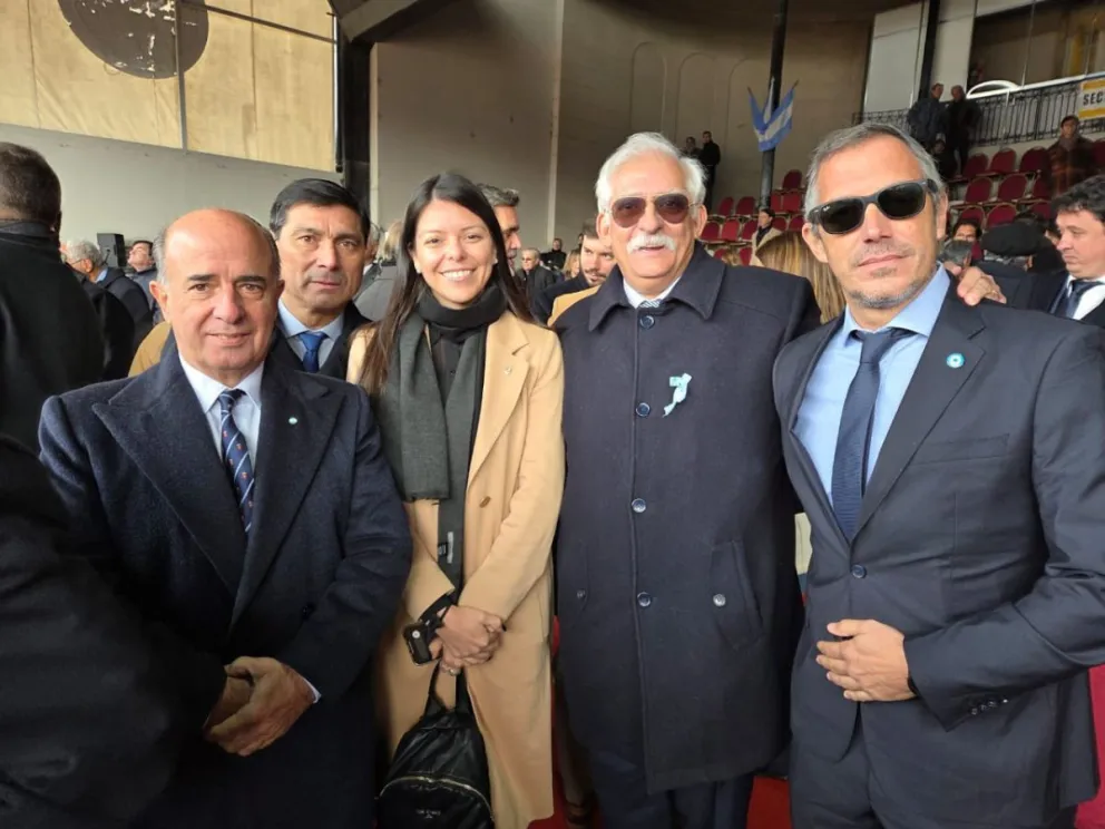Beltrán Benedit junto a los diputados nacionales Guillermo Montenegro (Buenos Aires), Carlos Zapata (Salta) y María Emilia Orozco (Salta). 
Foto extraída de la cuenta de X de @BeltranBenedit