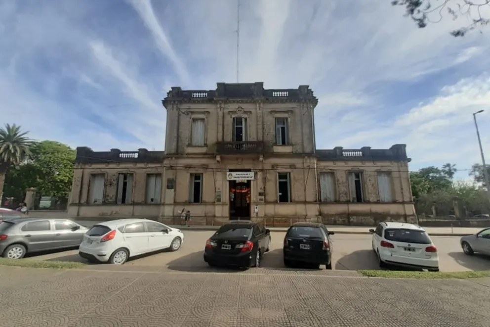 El gobierno licitará la restauración de la histórica escuela Independencia de Diamante