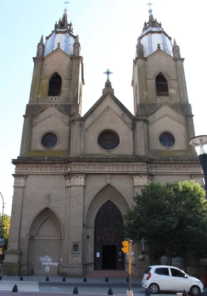 Parroquia de San Miguel en Paraná. Foto del Municipio