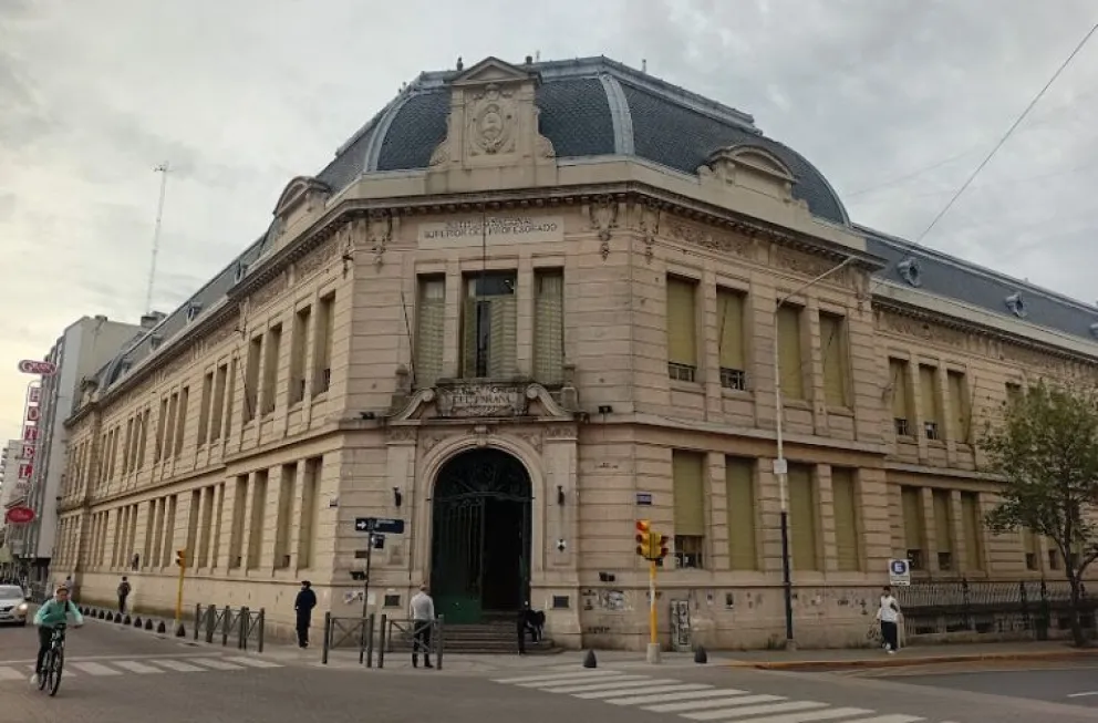 Facultad de Humanidades de la Uader