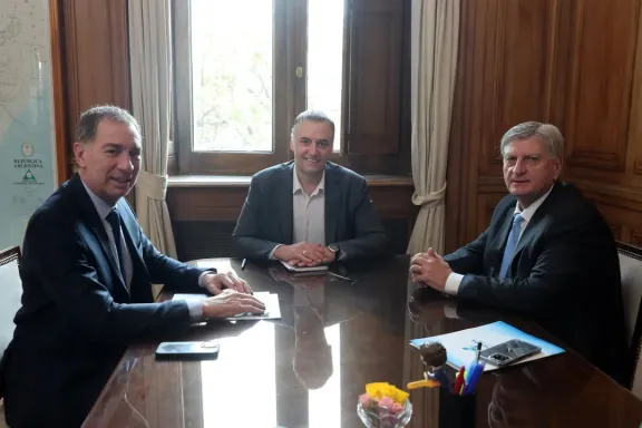 Por cuestiones climáticas, postergaron para el viernes la reunión de Santilli con Sergio Ziliotto