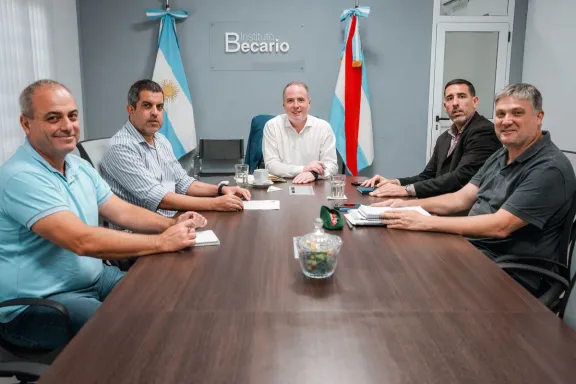 Destacan el alcance e importancia del transporte escolar rural para más de 10.000 estudiantes de la provincia