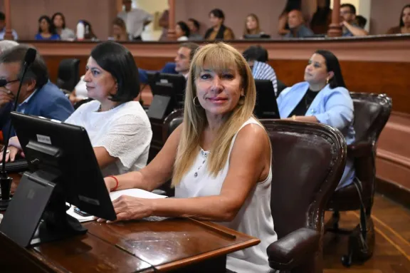 Columna de opinión de María Elena Romero: La educación, un pilar fundamental para el futuro de la provincia