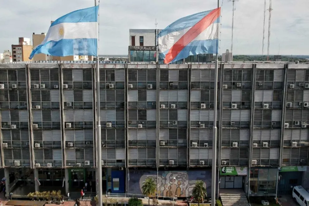Polémica por una Resolución del Consejo de Educación que recorta horas