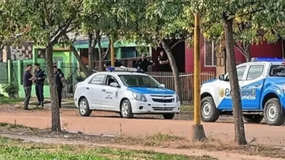La vivienda de la calle Las Rosas donde la familia Cabral ocultó el cuerpo de la adolescente durante cuatro semanas antes de la denuncia.