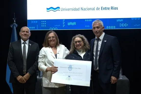 Juan Manuel Arbelo y María Carla Mántaras asumieron como rector y vicerrectora de la UNER