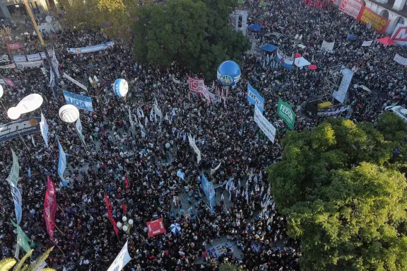 El Gobierno se expresó tras la marcha universitaria: Podés juntar 5 millones de personas, pero al otro día la restricción presupuestaria sigue estando ahí