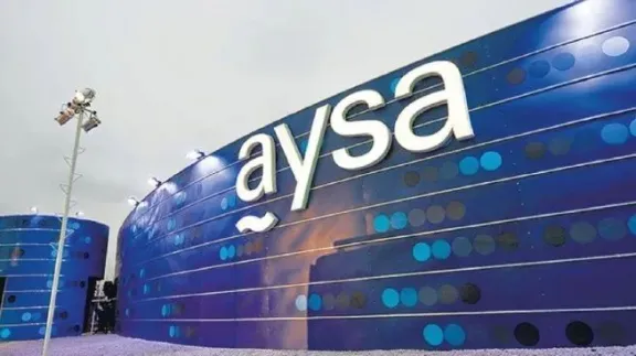 Avanza la privatización de AySA: Luis Caputo adelantó que publicarán los pliegos para la venta del 90% de las acciones