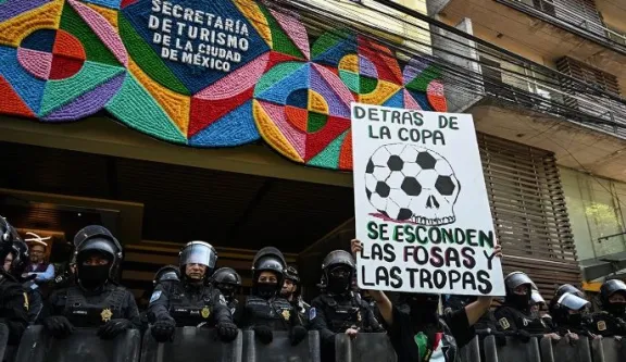 Gremios amenazan con bloquear los accesos a los tres estadios de México en los que se jugará el Mundial