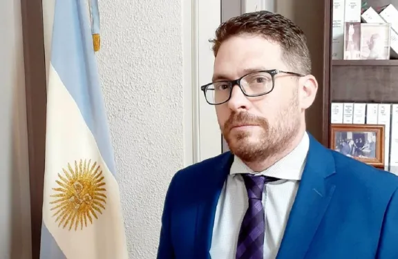 Habilitan tratar cautelar en hora y fecha inhábil y ordenan a una obra social cubrir un tratamiento oncológico