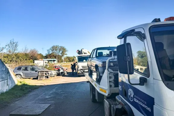 Comenzó el traslado de vehículos secuestrados en Gualeguaychú
