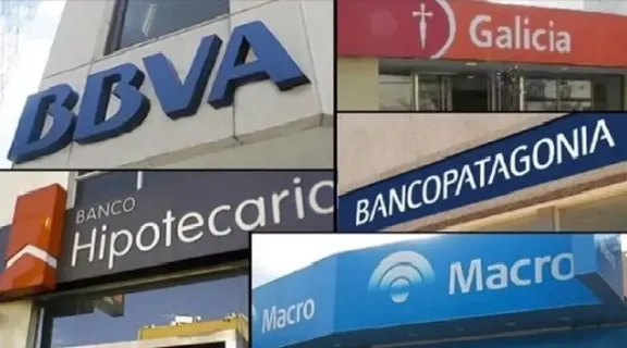 Paritarias de bancarios: el salario mínimo supera los $2,3 millones