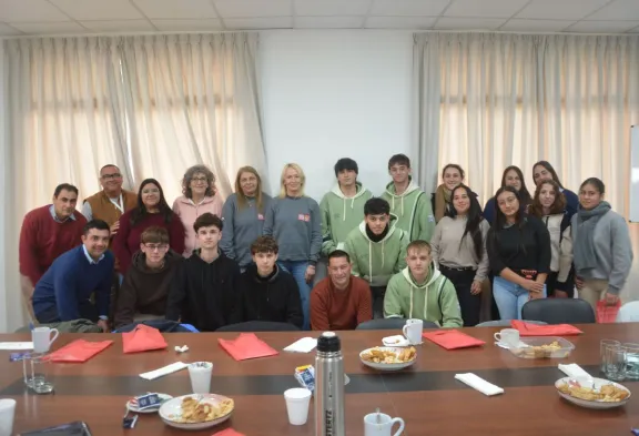 Estudiantes de cinco escuelas participaron del lanzamiento en Entre Ríos del programa Industria Inspira 2026