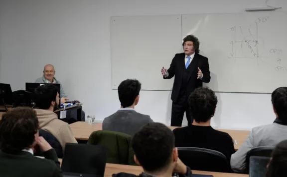 El rol indispensable de las universidades nacionales: Dura reacción de docentes de la Universidad de San Andrés contra Milei tras su visita