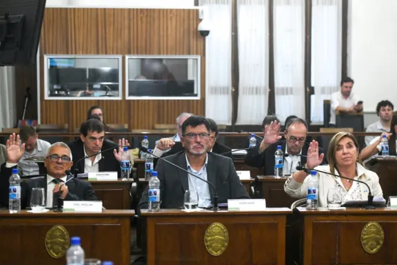 Senadores de Juntos por Entre Ríos se solidarizaron con concejal que denuncio a Lauritto