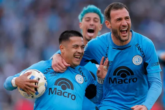 Belgrano venció 3-2 a River Plate y se consagró campeón del Apertura