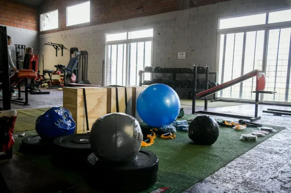 El Complejo Deportivo Raúl Alfonsín de Paraná fortalece su gimnasio con nuevo equipamiento