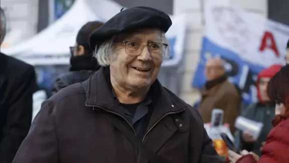 Adolfo Pérez Esquivel comenzó un ayuno en Plaza de Mayo contra la gestión de Javier Milei