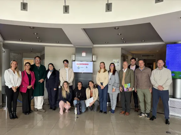 Uruguay presentó en Paraná nuevos itinerarios del Litoral y reforzó los beneficios económicos para el turismo regional