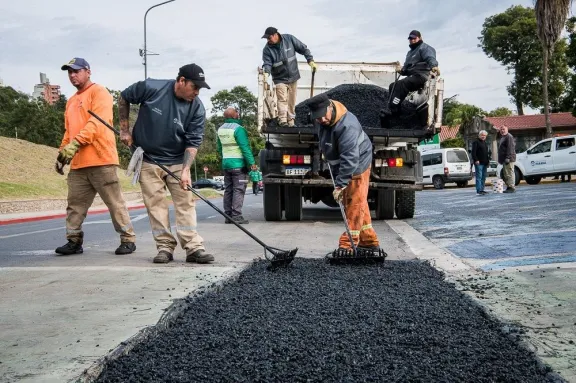Avanza la obra de reordenamiento de la ciclovía en la Costanera de Paraná