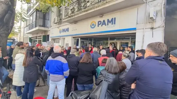 Médicos de cabecera y odontólogos de PAMI arrancaron hoy un paro nacional de 72 horas