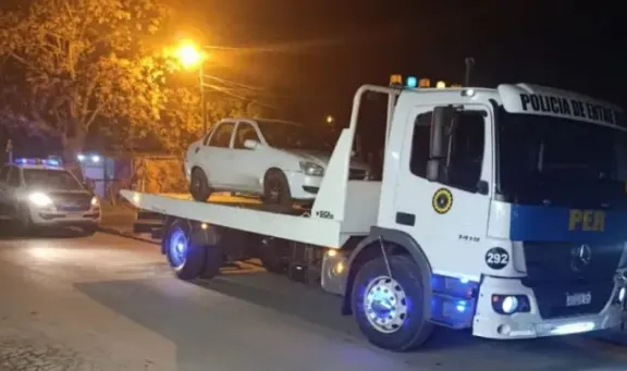 Presunto ataque a colectivo en Paraná: Allanaron al exempleado de San José e incautaron un auto