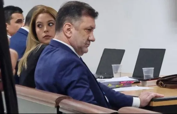 Tres testigos de la Aduana paraguaya complicaron a Edgardo Kueider en el juicio por contrabando