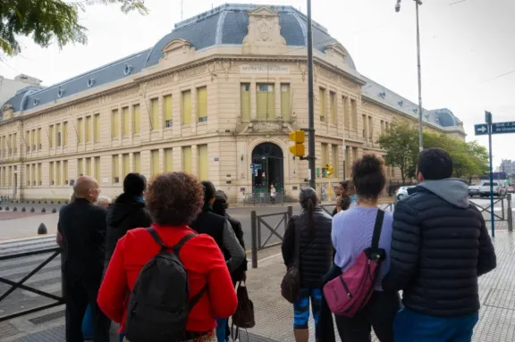 Pensar Paraná propone una jornada para conocer y reflexionar sobre la historia de la Escuela Normal