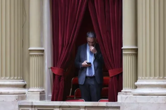 Postergaron la sesión del Senado e intentarán interpelar a Adorni el mismo día del informe de gestión