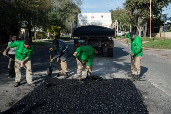 La Municipalidad de Paraná intervino con mejoras viales en barrio Santa Lucía