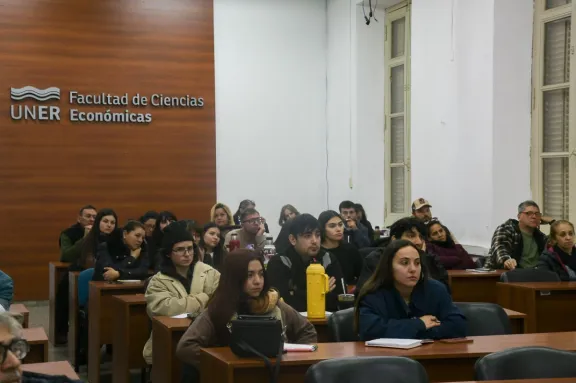 El Municipio de Paraná acompaña a emprendedores gastronómicos con capacitaciones en manipulación de alimentos