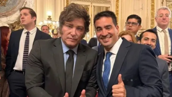 Milei pone en funciones a Adrián Ravier como vocero presidencial