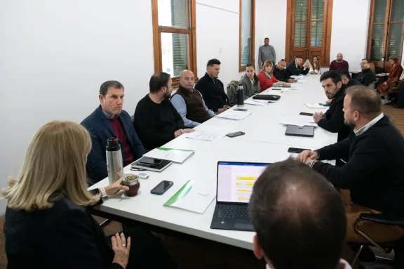 Romero destacó que el transporte público de Paraná se financia con recursos propios y un pequeño aporte de provincia