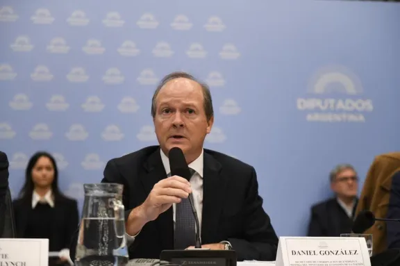 El Gobierno Nacional aseguró que no va a faltar gas en los domicilios en la medida que no haya un imponderable