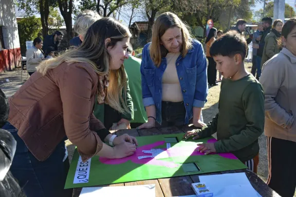 CrecER llegó a La Paz con una jornada de cuidado integral para niños