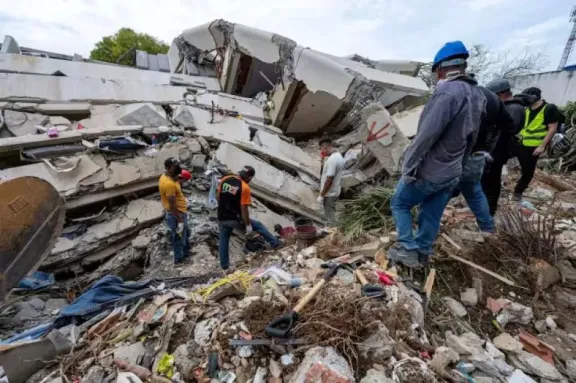 Venezuela: ya son 2.595 los muertos por los terremotos