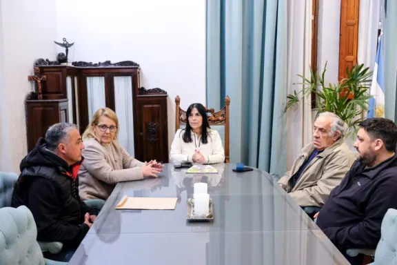 La vicegobernadora recibió a autoridades deportivas de Nogoyá