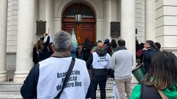 Reforma Jubilatoria: Protestas, disturbios frente a la Casa Gris y fuerte rechazo de los gremios