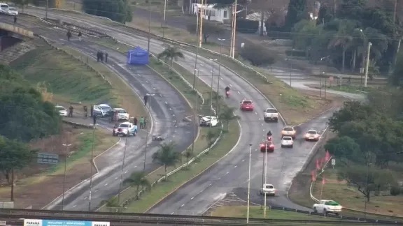 Accidente fatal en Paraná: motociclista murió tras ser embestido por un auto en Avenida Circunvalación