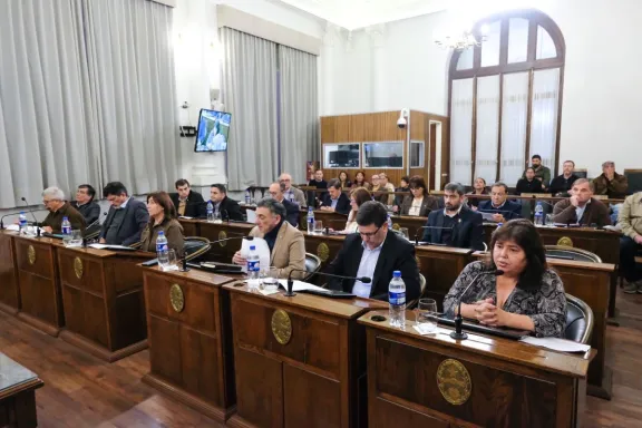 Senadores del PJ advirtieron que un proyecto del oficialismo busca blindar la reforma jubilatoria