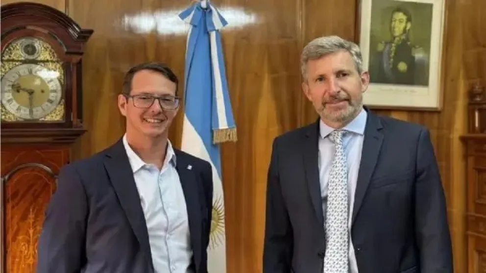El acuerdo fue suscripto por el secretario de Hacienda de la Nación, Carlos Guberman, y el gobernador de Entre Ríos, Rogelio Frigerio. 