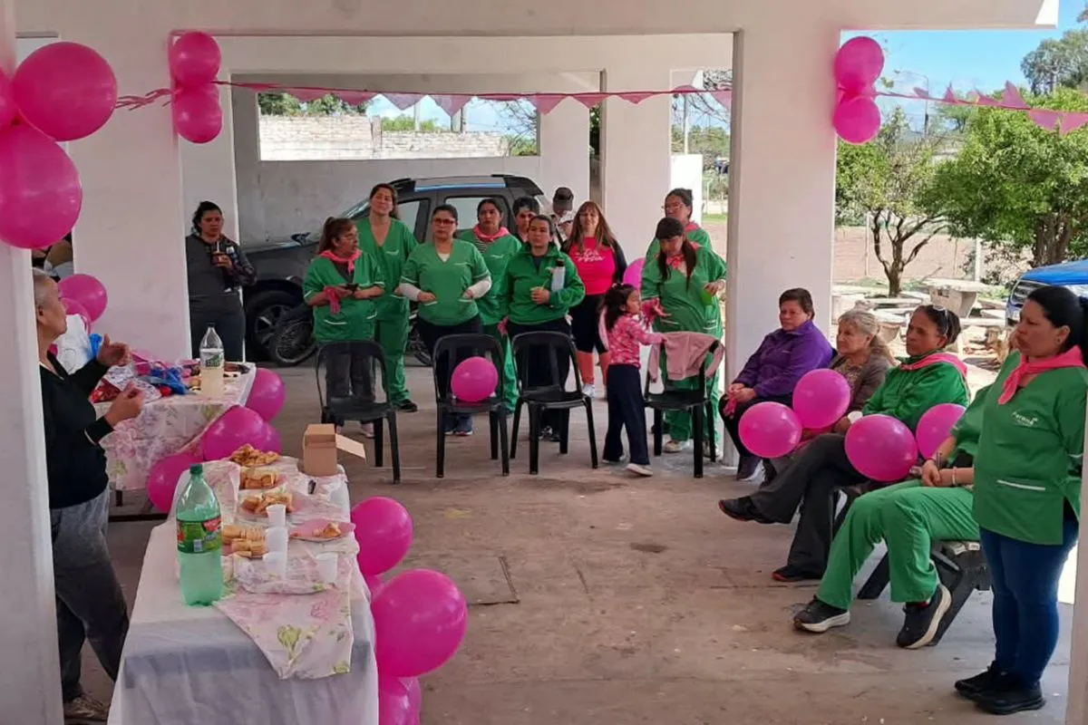 La Municipalidad de Paraná promueve la prevención del cáncer de mama con actividades en los centros de salud